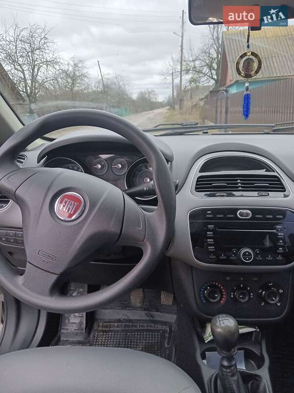 Седан Fiat Linea 2013 в Овручі