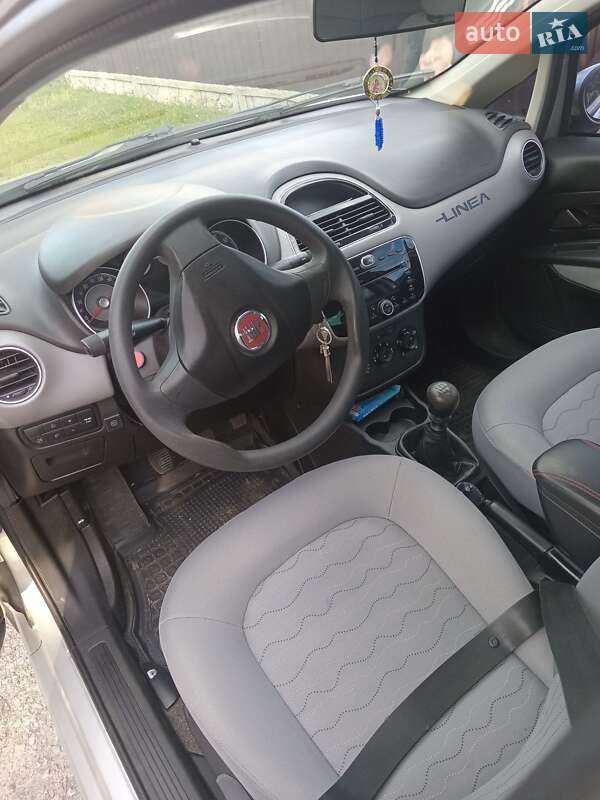 Седан Fiat Linea 2013 в Овручі