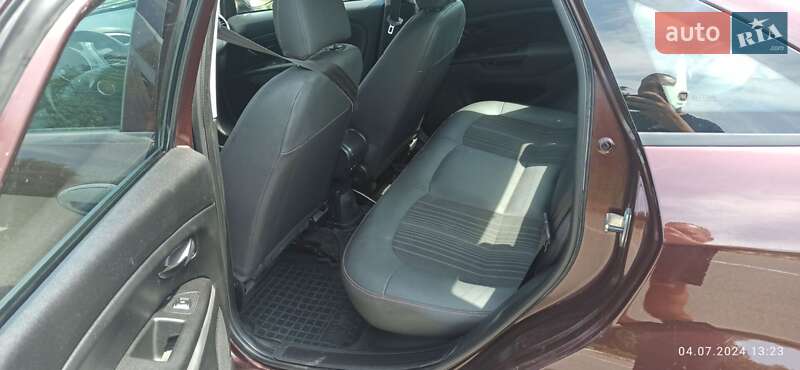 Седан Fiat Linea 2013 в Києві
