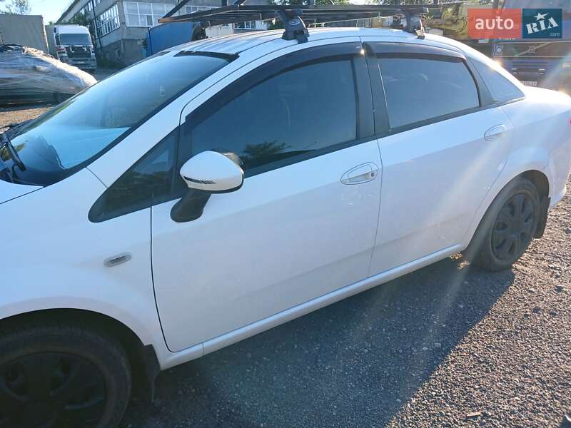 Седан Fiat Linea 2013 в Дніпрі