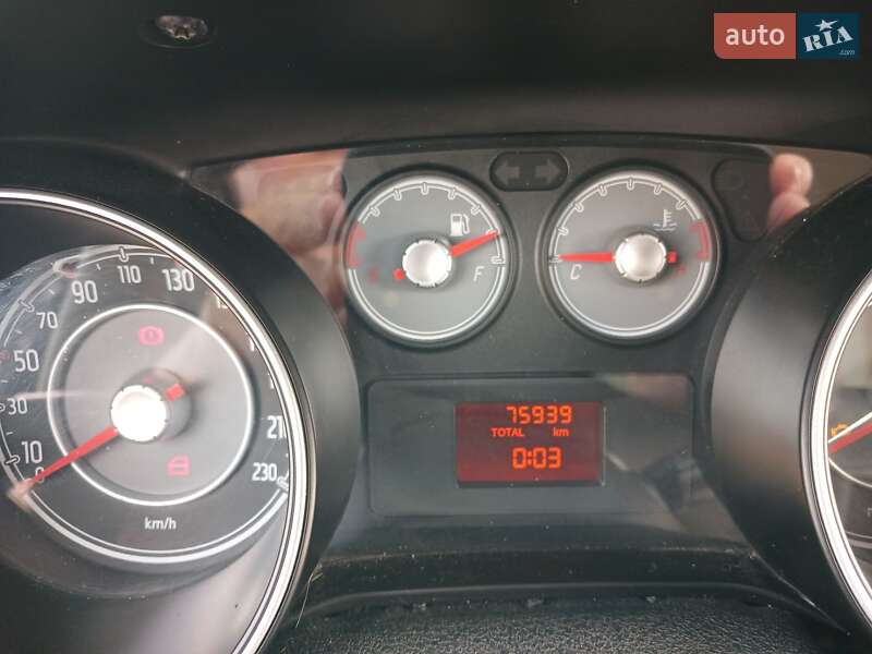 Седан Fiat Linea 2013 в Дніпрі