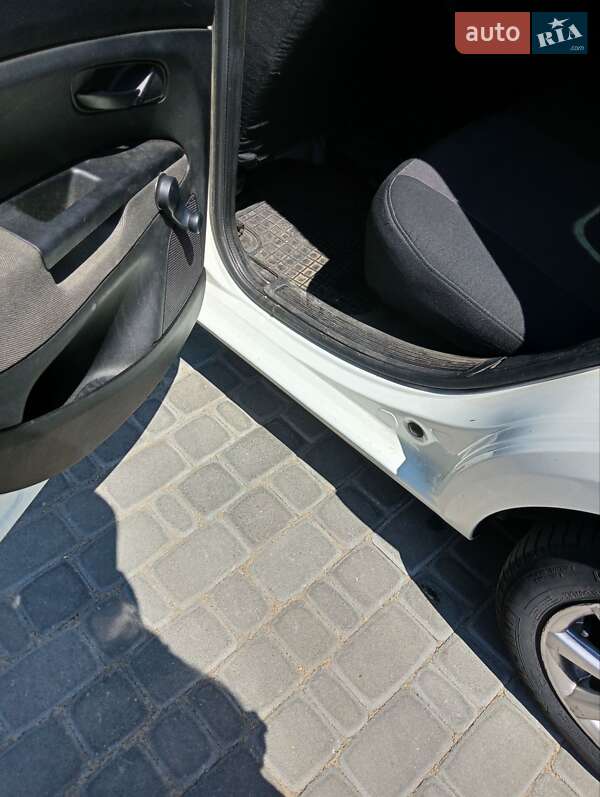 Седан Fiat Linea 2011 в Житомире