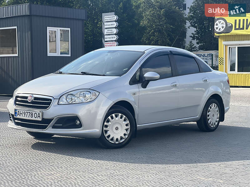 Седан Fiat Linea 2013 в Львове