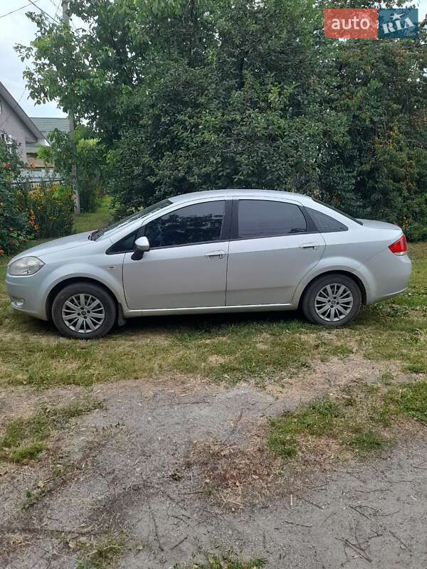 Fiat Linea 2012
