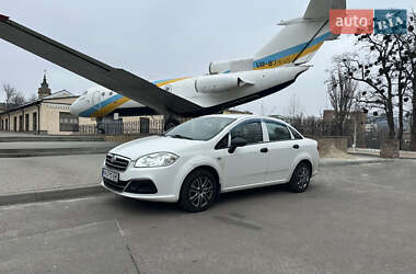 Седан Fiat Linea 2013 в Києві