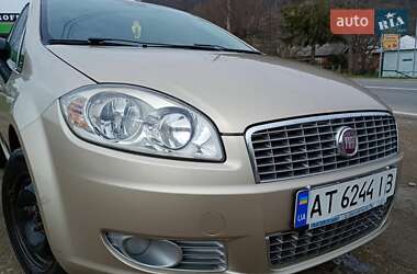 Седан Fiat Linea 2012 в 