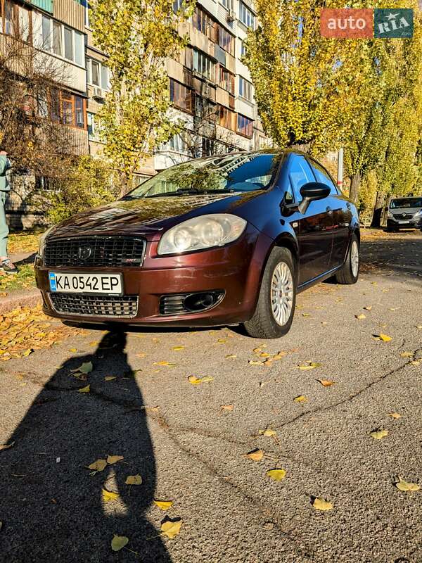 Седан Fiat Linea 2012 в Києві