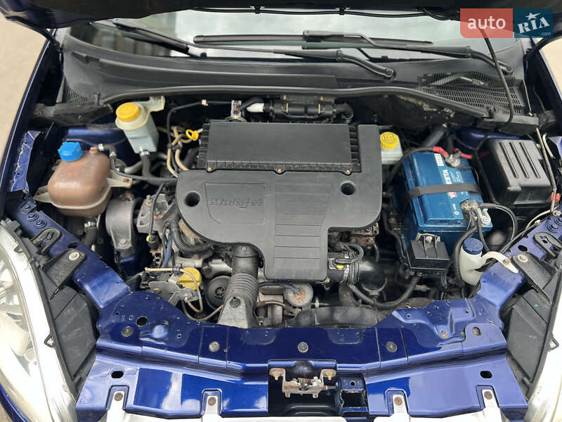Седан Fiat Linea 2009 в Миколаєві