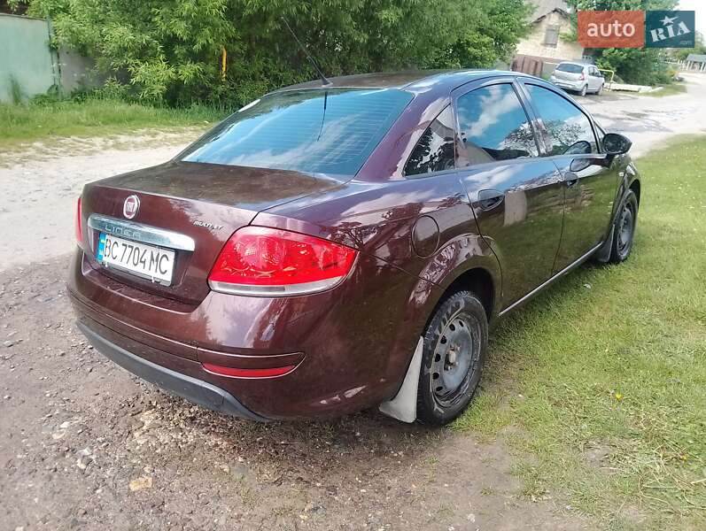 Седан Fiat Linea 2013 в Золочеве