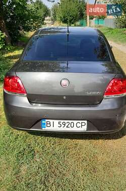 Седан Fiat Linea 2012 в 