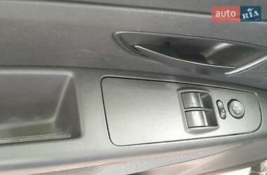 Седан Fiat Linea 2012 в 