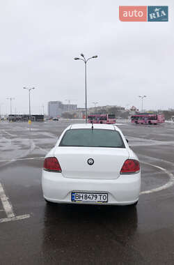 Седан Fiat Linea 2012 в 