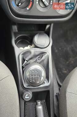 Седан Fiat Linea 2010 в 
