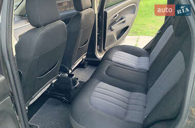 Седан Fiat Linea 2008 в 