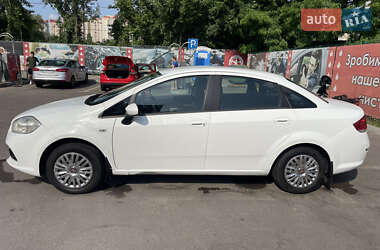 Седан Fiat Linea 2013 в 