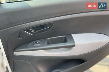 Седан Fiat Linea 2013 в 