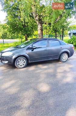 Седан Fiat Linea 2008 в 