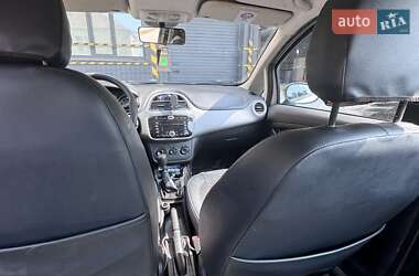 Седан Fiat Linea 2014 в 
