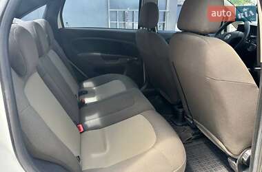 Седан Fiat Linea 2012 в 