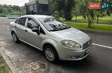 Седан Fiat Linea 2012 в Киеве