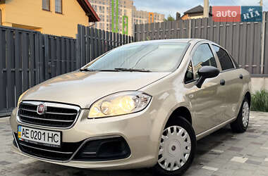 Седан Fiat Linea 2013 в 