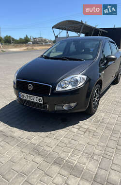 Седан Fiat Linea 2009 в 