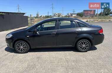 Седан Fiat Linea 2009 в 