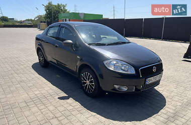 Седан Fiat Linea 2009 в 