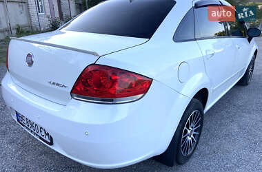 Седан Fiat Linea 2012 в 