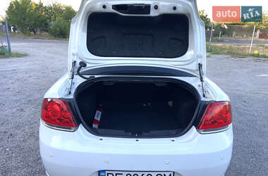 Седан Fiat Linea 2012 в 