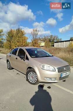 Седан Fiat Linea 2012 в 