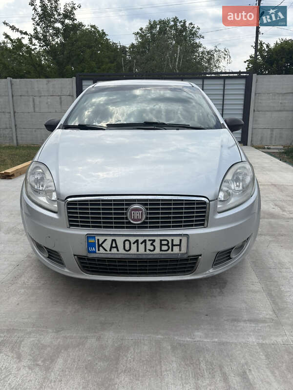 Fiat Linea 2010