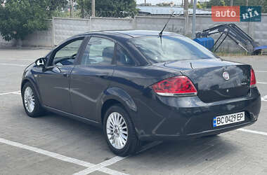 Седан Fiat Linea 2012 в 