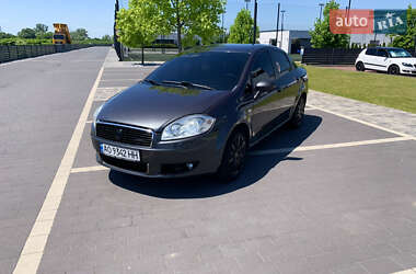 Седан Fiat Linea 2008 в 