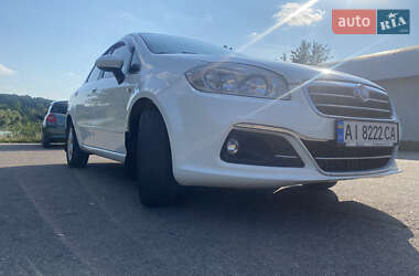 Седан Fiat Linea 2015 в 