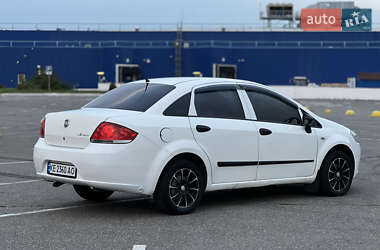 Седан Fiat Linea 2009 в 
