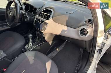 Седан Fiat Linea 2013 в 