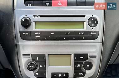 Седан Fiat Linea 2009 в 
