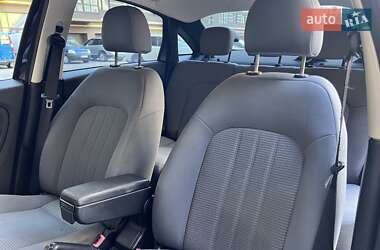 Седан Fiat Linea 2009 в 