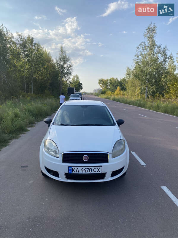 Седан Fiat Linea 2007 в Киеве