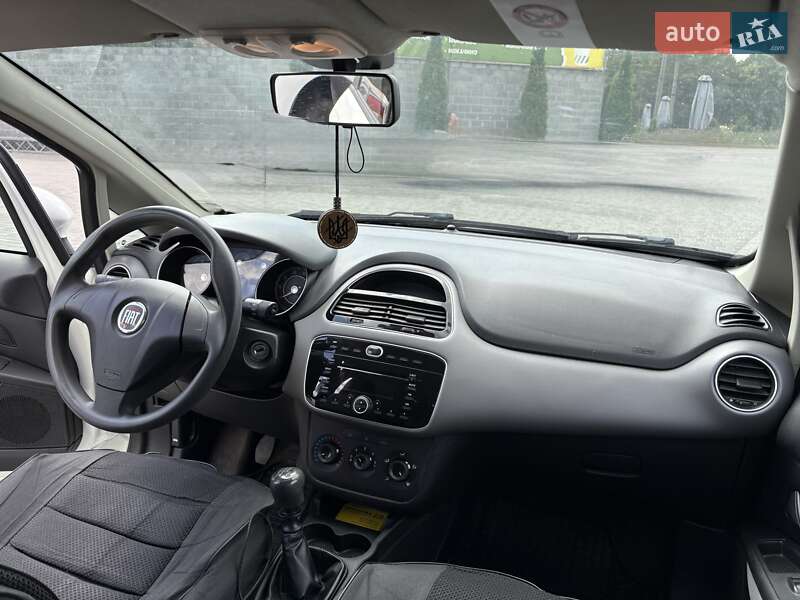 Седан Fiat Linea 2013 в Кропивницком фото 16 Седан Fiat Linea 2013 в Кропивницком