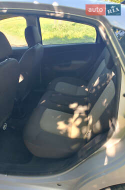 Седан Fiat Linea 2010 в 