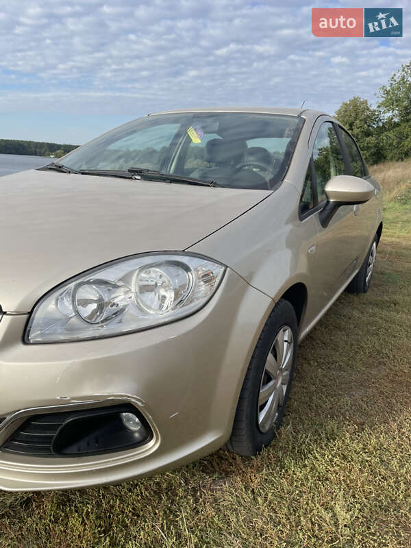 Седан Fiat Linea 2013 в Житомире