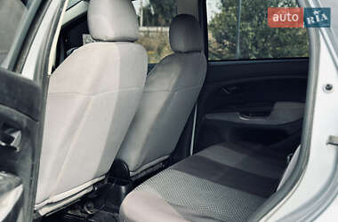 Седан Fiat Linea 2015 в 