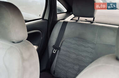 Седан Fiat Linea 2015 в 