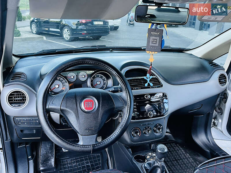 Седан Fiat Linea 2014 в Трускавце