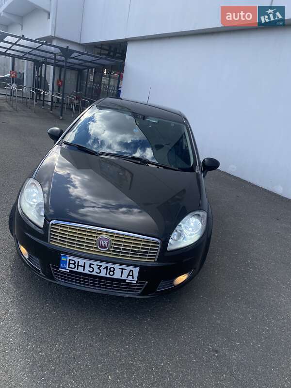 Седан Fiat Linea 2010 в Измаиле фото 7 Седан Fiat Linea 2010 в Измаиле