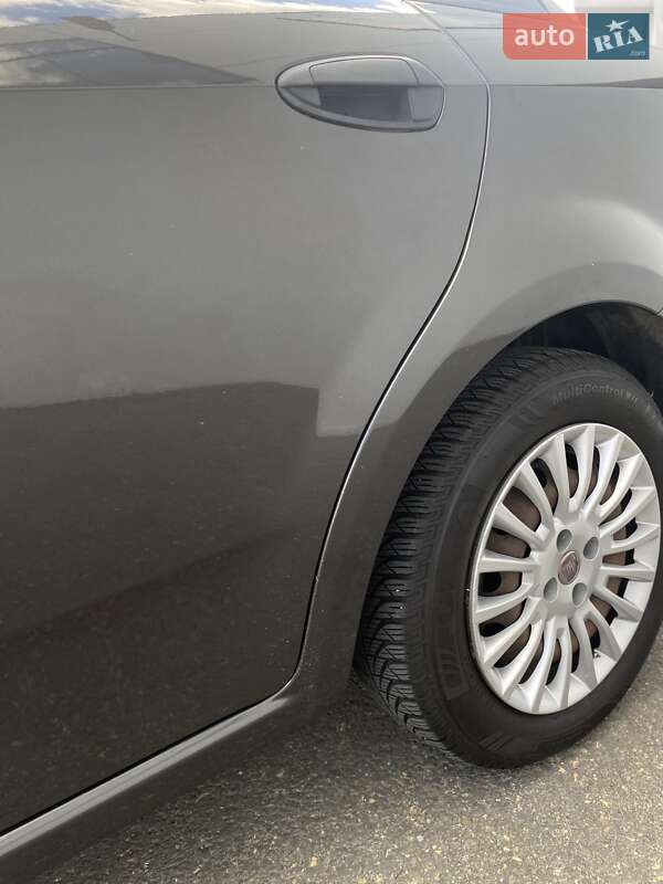 Седан Fiat Linea 2010 в Измаиле фото 11 Седан Fiat Linea 2010 в Измаиле
