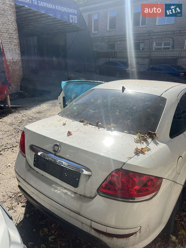 Седан Fiat Linea 2013 в Чернигове