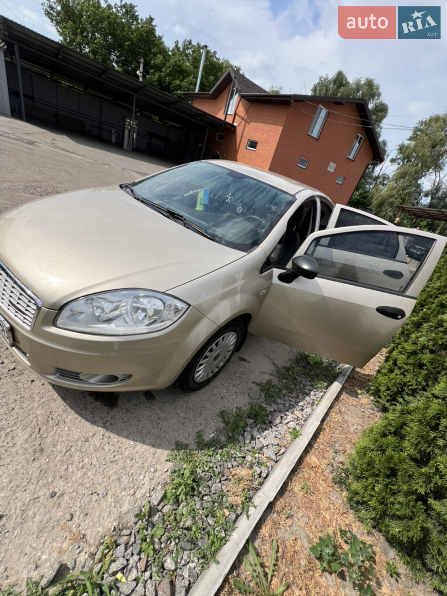 2012 Fiat Linea - мініатюра 9